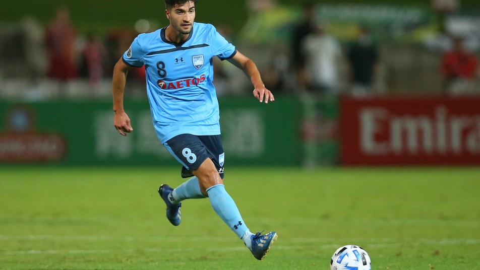 Paulo Retre In Champions League Action