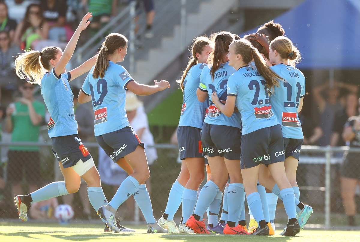 Sydney FC Go Down In Canberra - Sydney FC