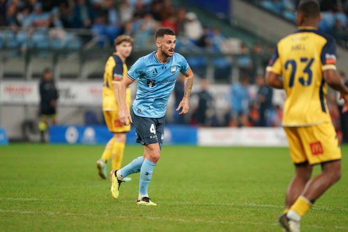 Courtney-Perkins backs team to get the result - Sydney FC