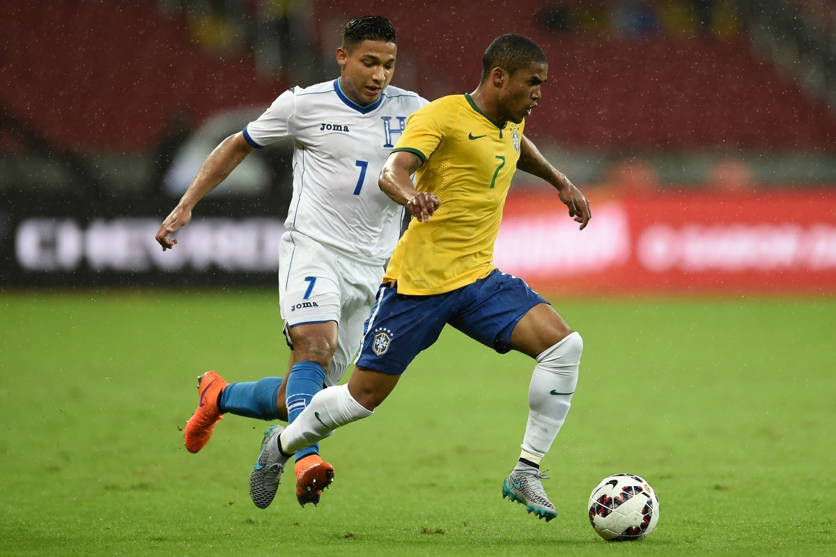 Douglas Costa - Figure 6