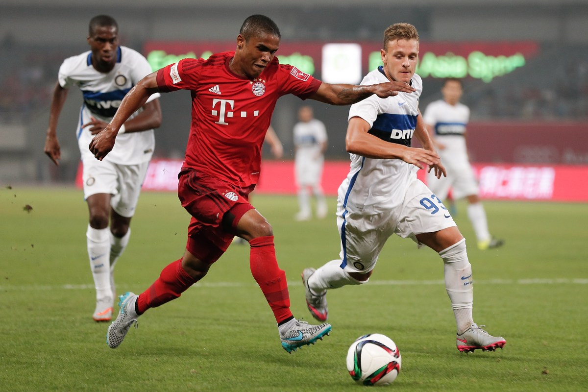 Douglas Costa - Figure 5