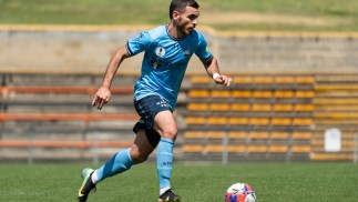 Debutants start in pre-season clash with Mariners
