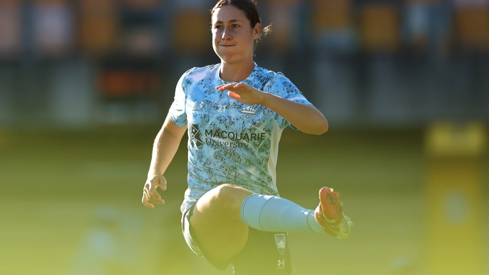Sarah Hunter should captain the team again versus Newcastle Jets.