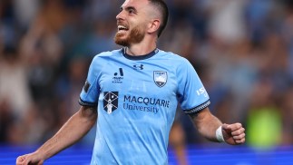 Striker Campuzano Ruled Out With Knee Injury