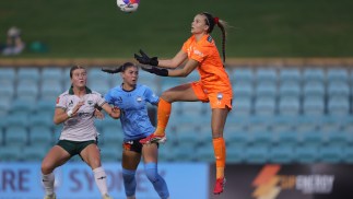 Sydney FC Unable To Match Phoenix Despite Strong Effort